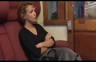 XXX MILF seksi mendapat porn terbaru japan kalung mutiara.